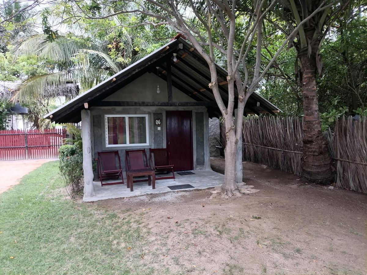 Werala Beach Resort Калпития Экстерьер фото