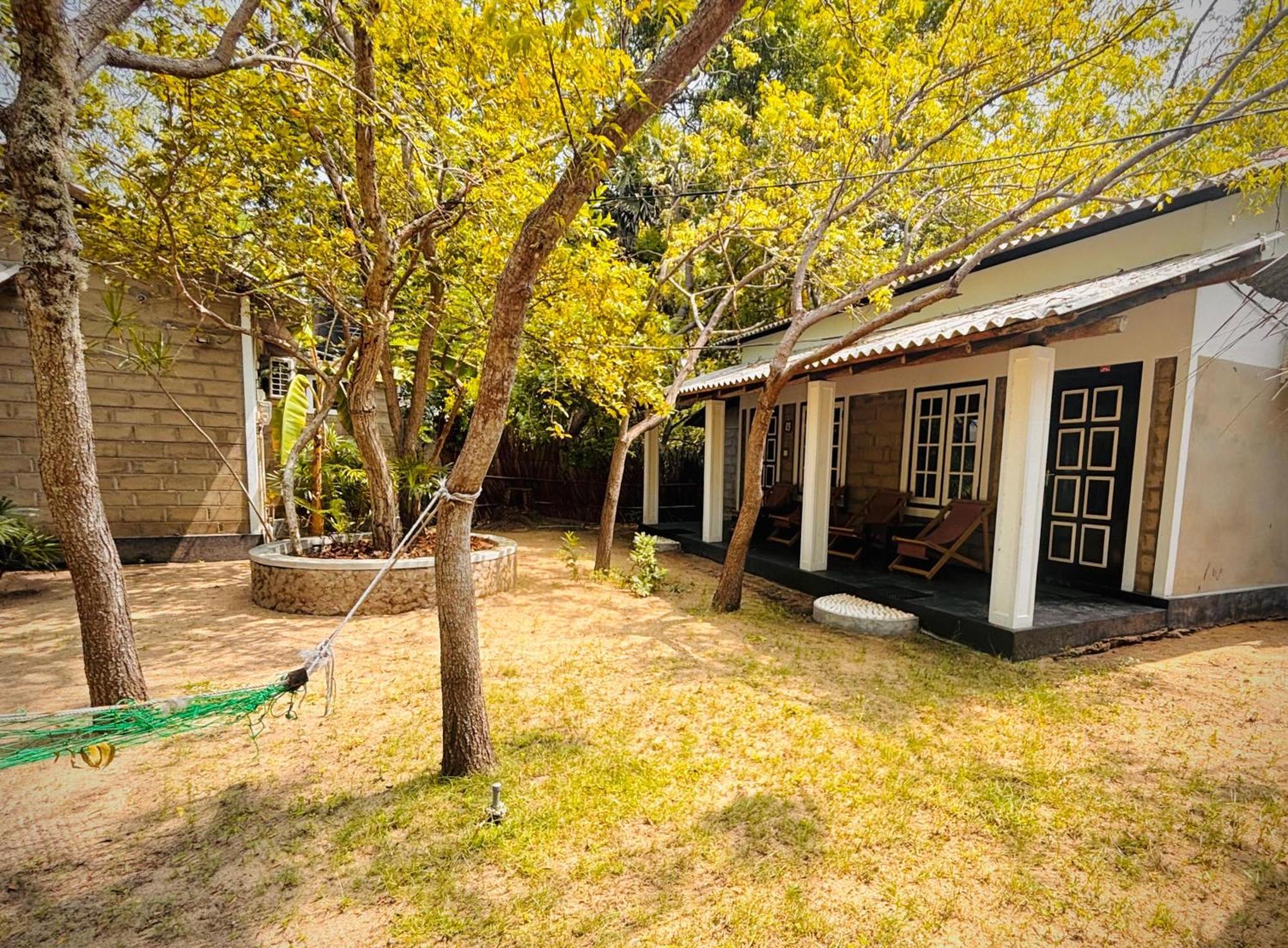 Werala Beach Resort Калпития Экстерьер фото