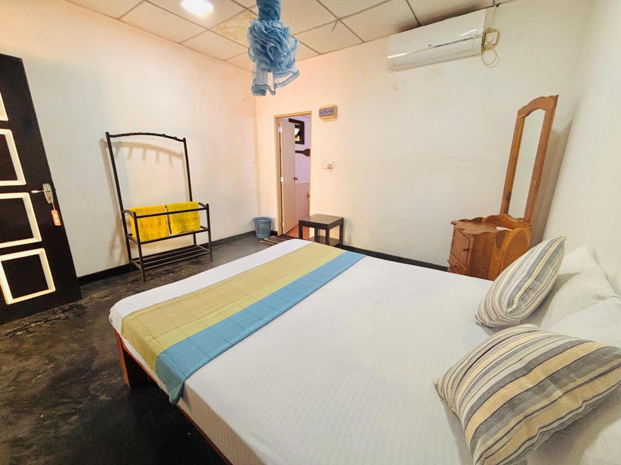 Werala Beach Resort Калпития Экстерьер фото